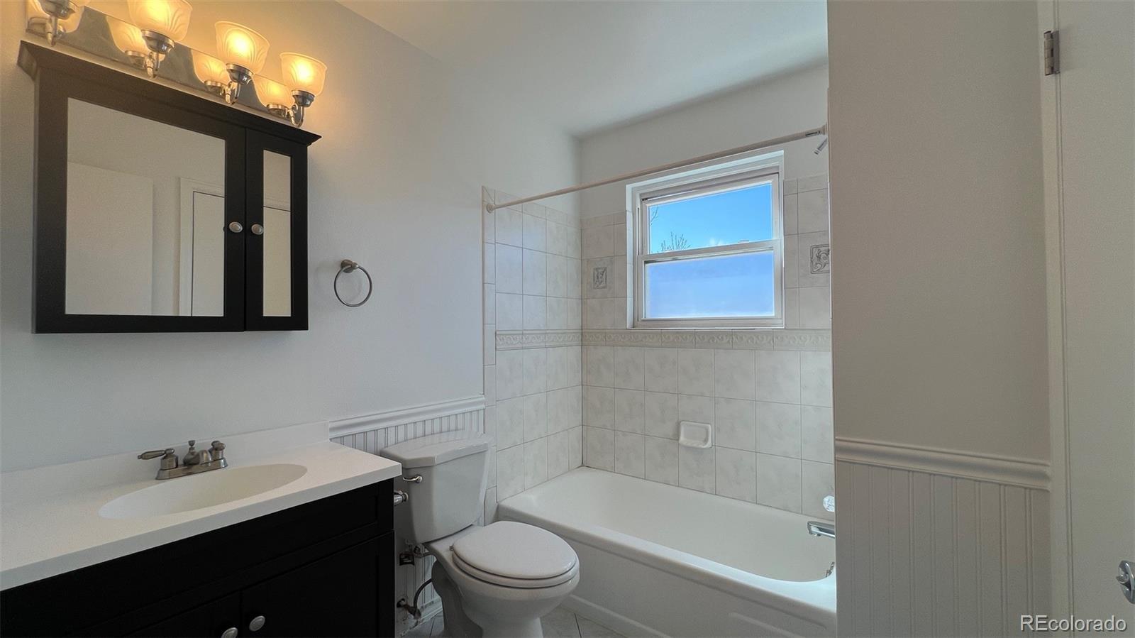 MLS Image #18 for 1065 s lewiston way,aurora, Colorado