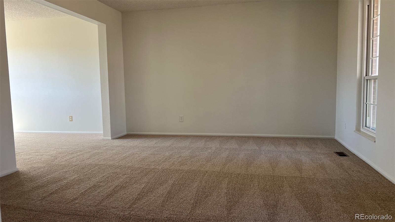 MLS Image #2 for 1065 s lewiston way,aurora, Colorado