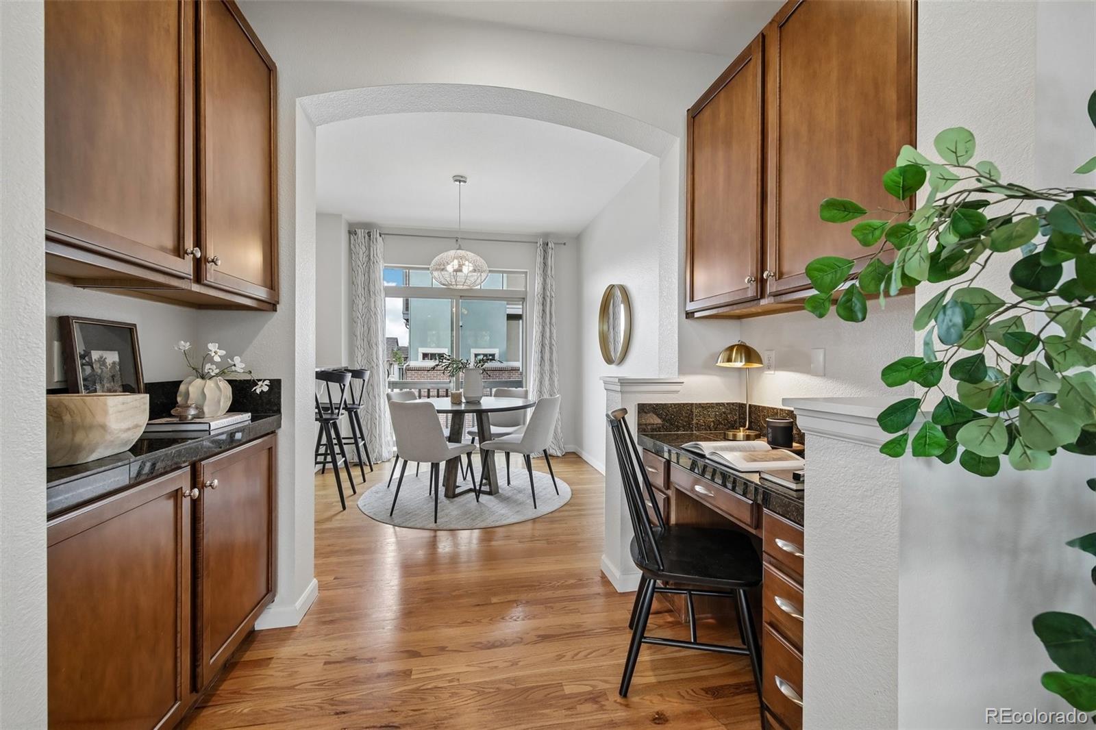 MLS Image #11 for 780  quebec street,denver, Colorado