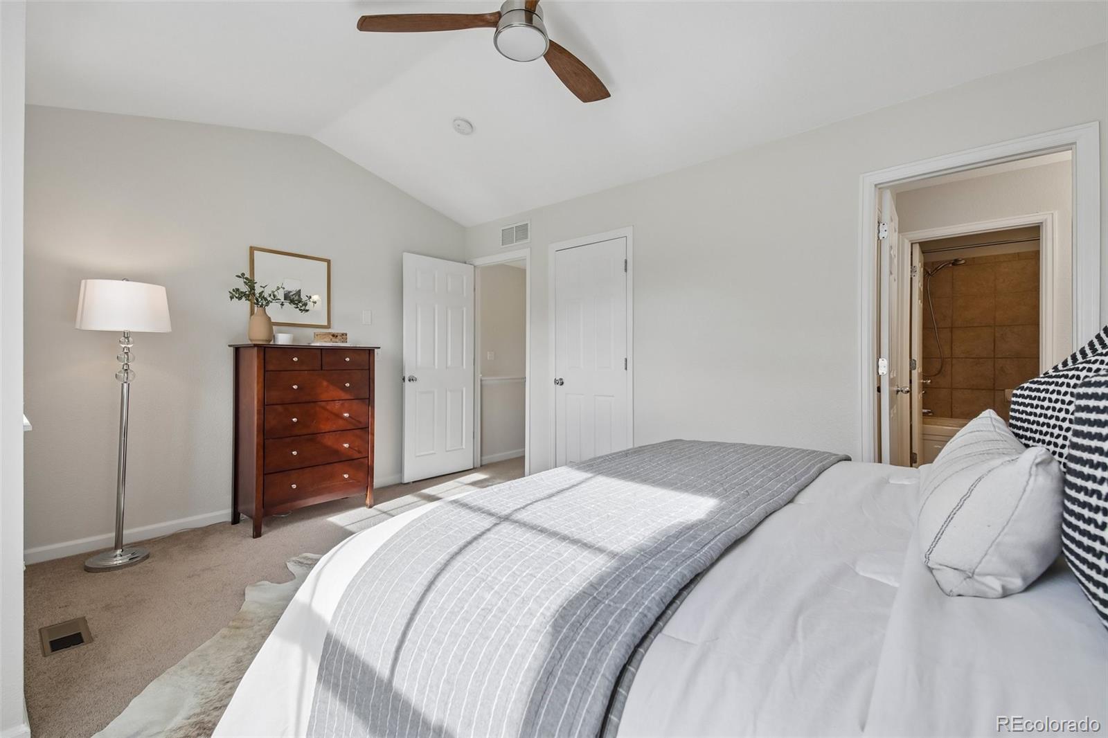 MLS Image #26 for 780  quebec street,denver, Colorado