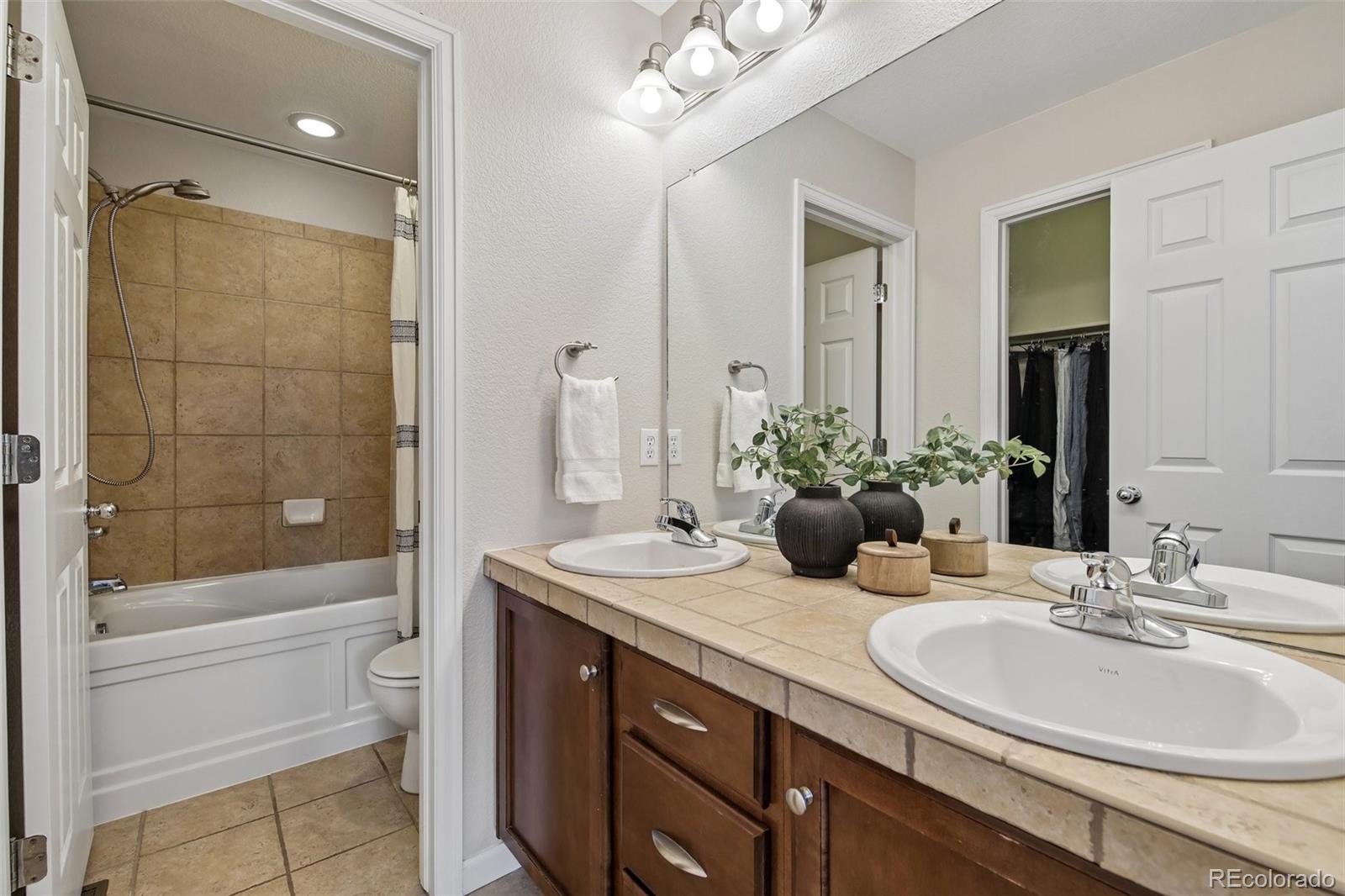 MLS Image #29 for 780  quebec street,denver, Colorado