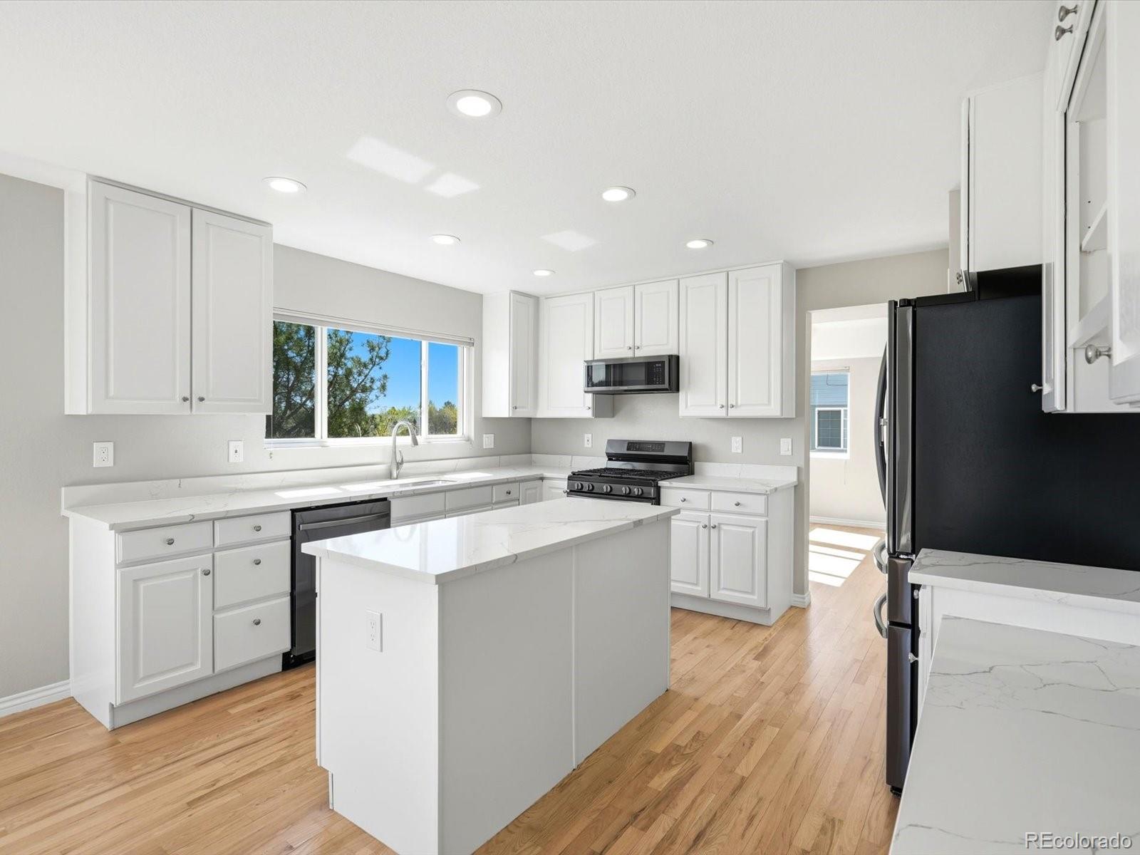 MLS Image #23 for 1630  peregrine court,broomfield, Colorado