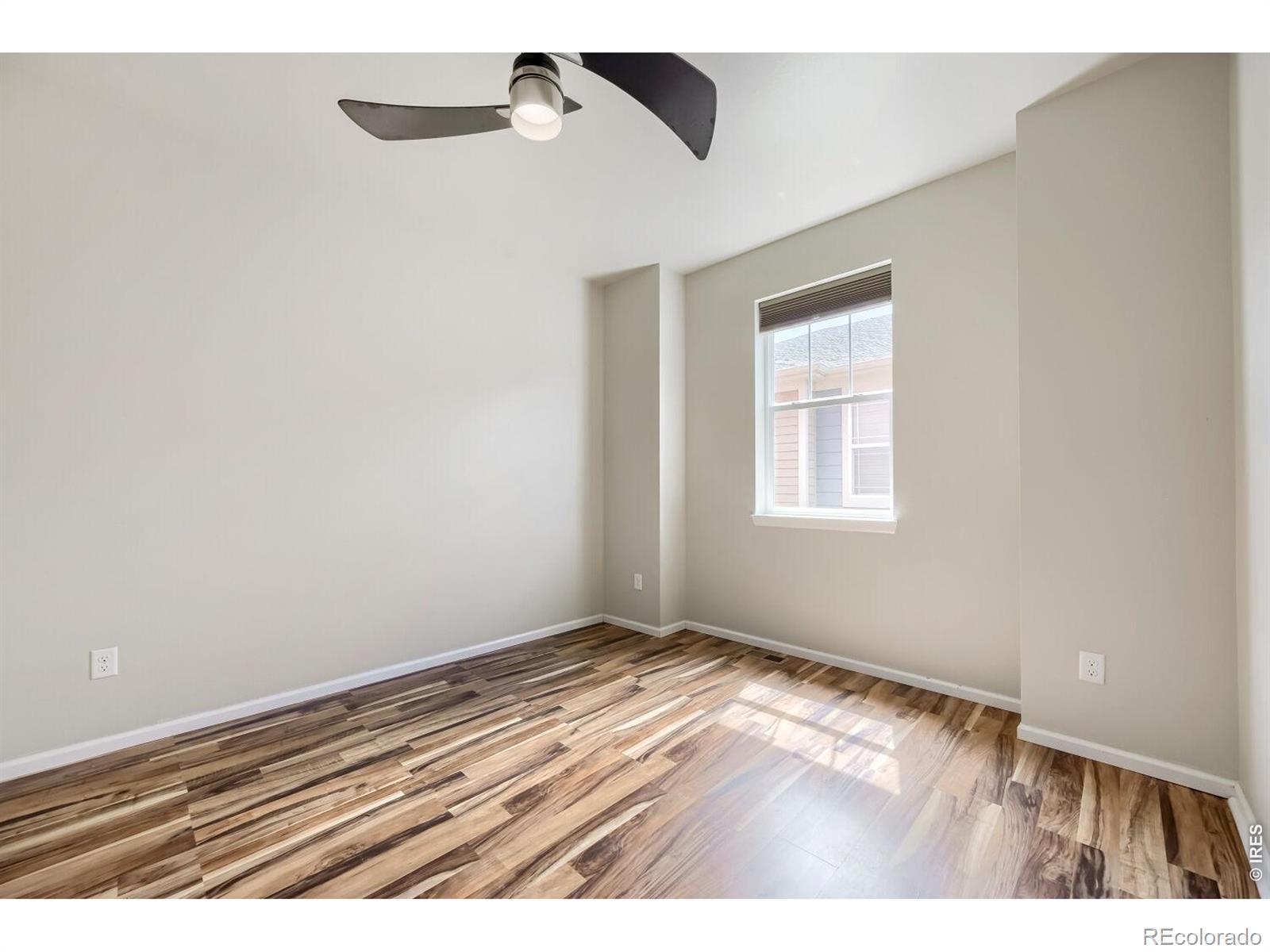 MLS Image #14 for 190  sugar beet circle,longmont, Colorado