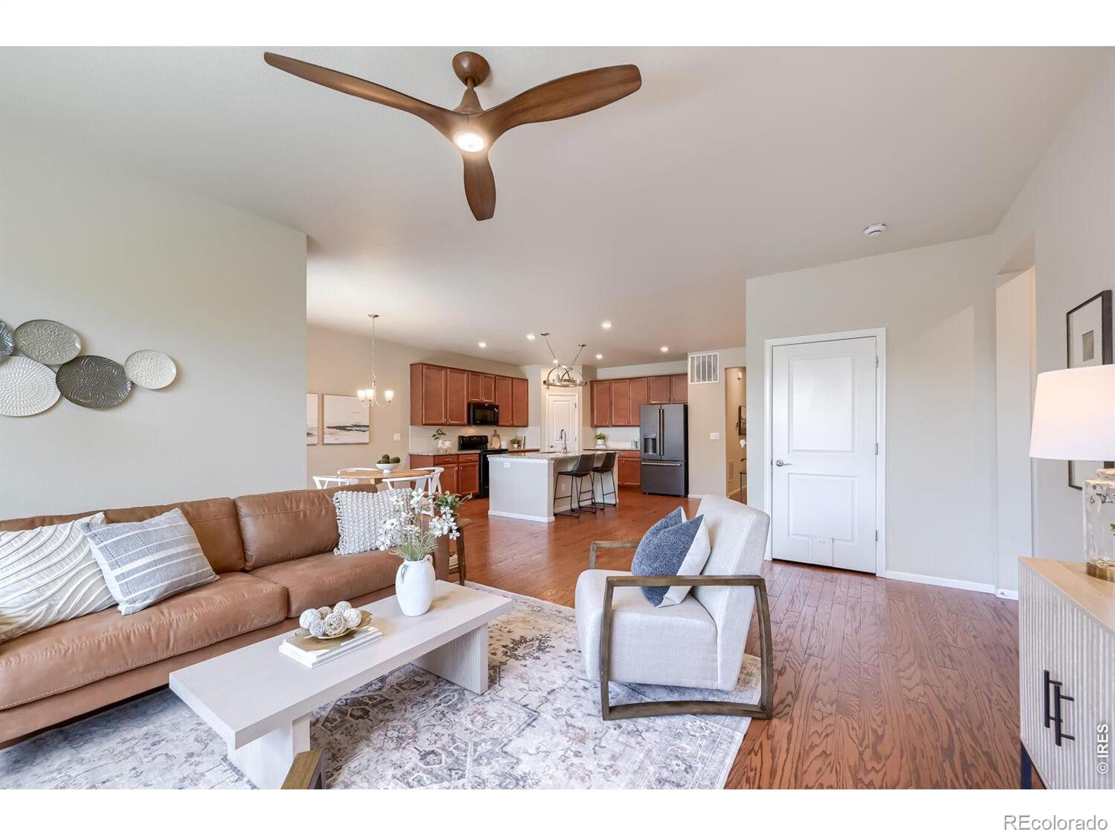 MLS Image #4 for 190  sugar beet circle,longmont, Colorado