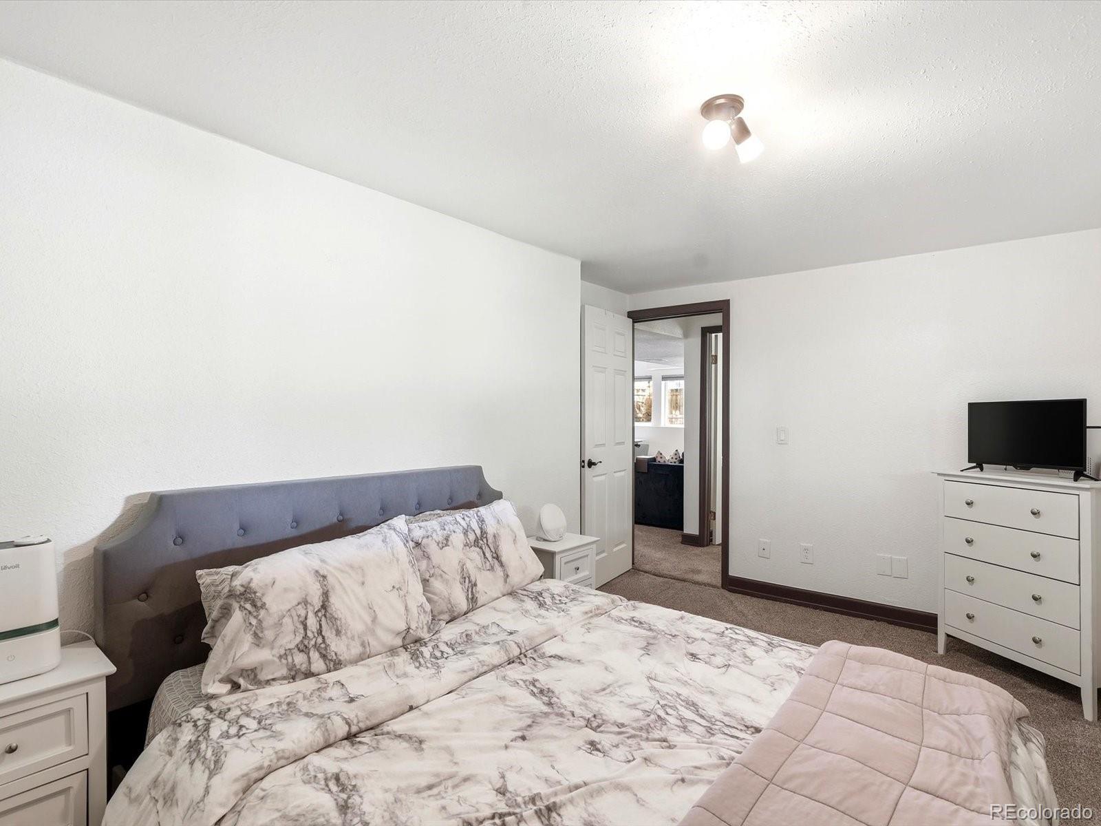 MLS Image #42 for 8016 s vine way,centennial, Colorado