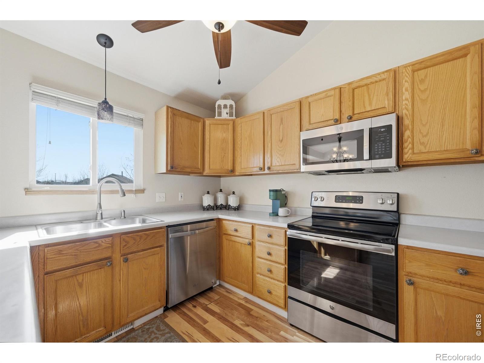 MLS Image #5 for 1324  sugarpine street,fort collins, Colorado