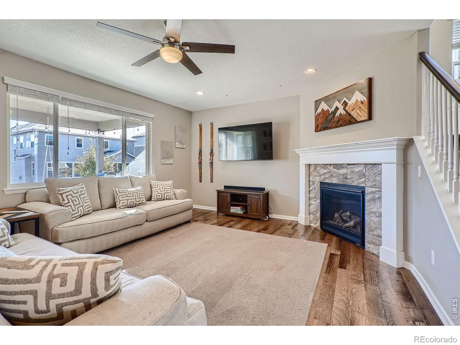 MLS Image #2 for 1722  pioneer circle,lafayette, Colorado