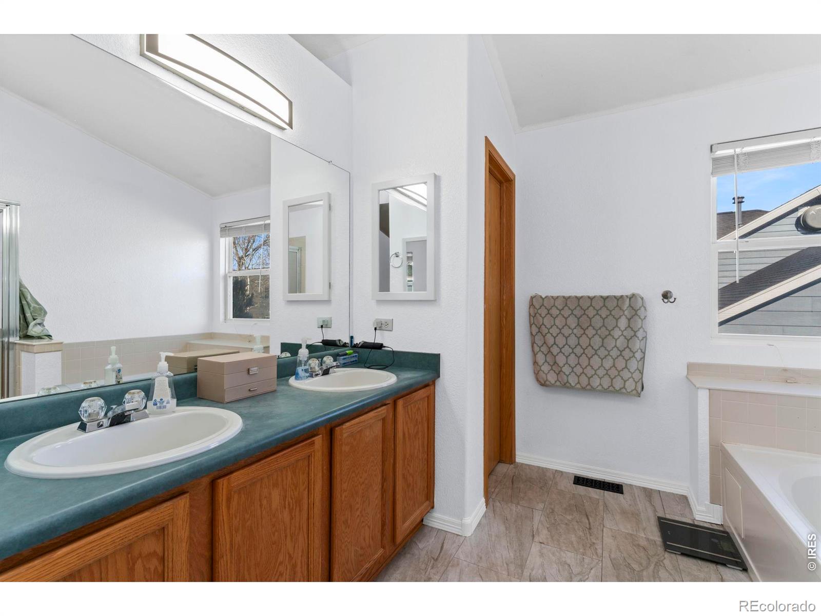 MLS Image #17 for 10473  sunburst avenue,firestone, Colorado