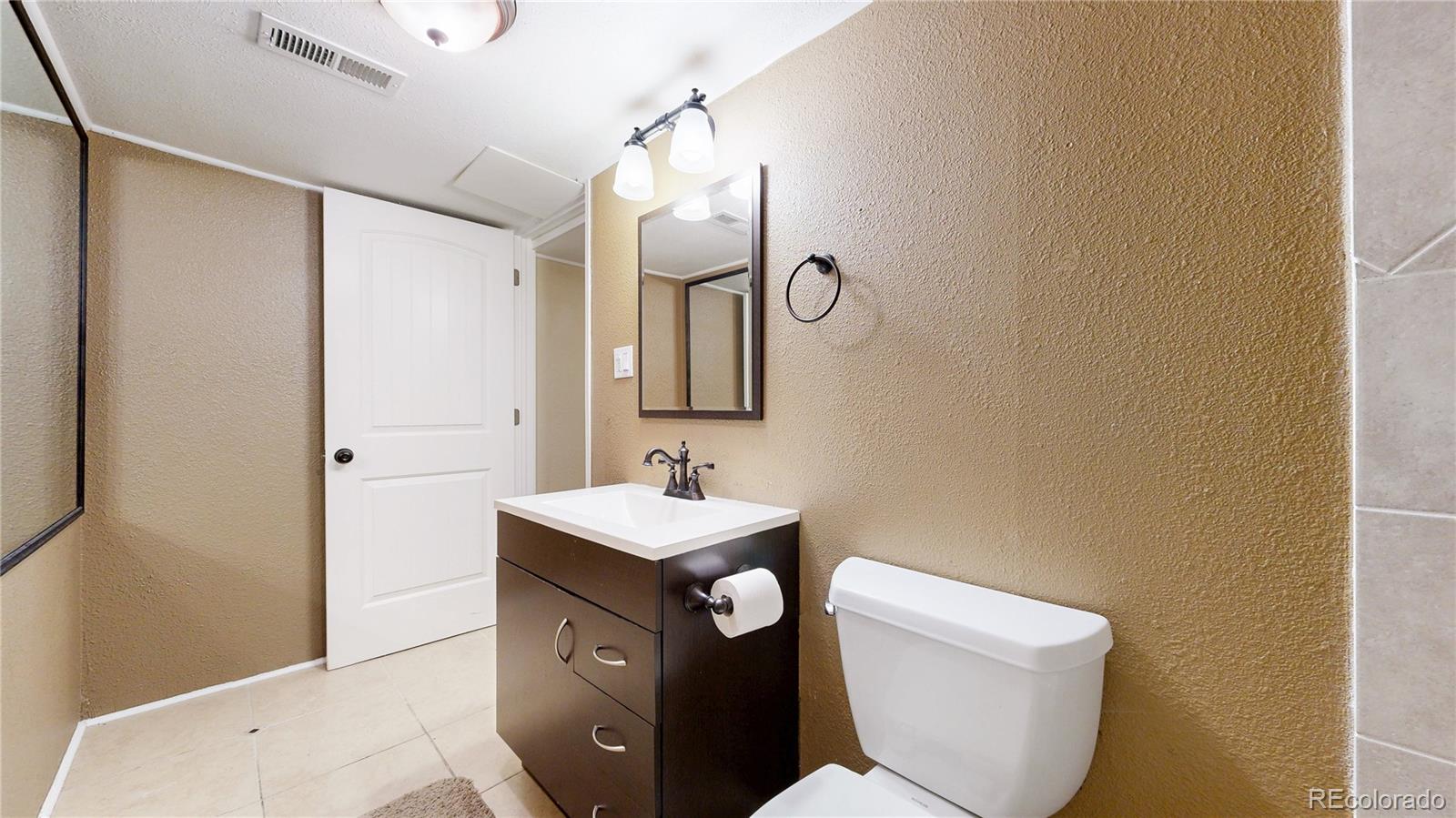 MLS Image #29 for 1637  filbert court,denver, Colorado