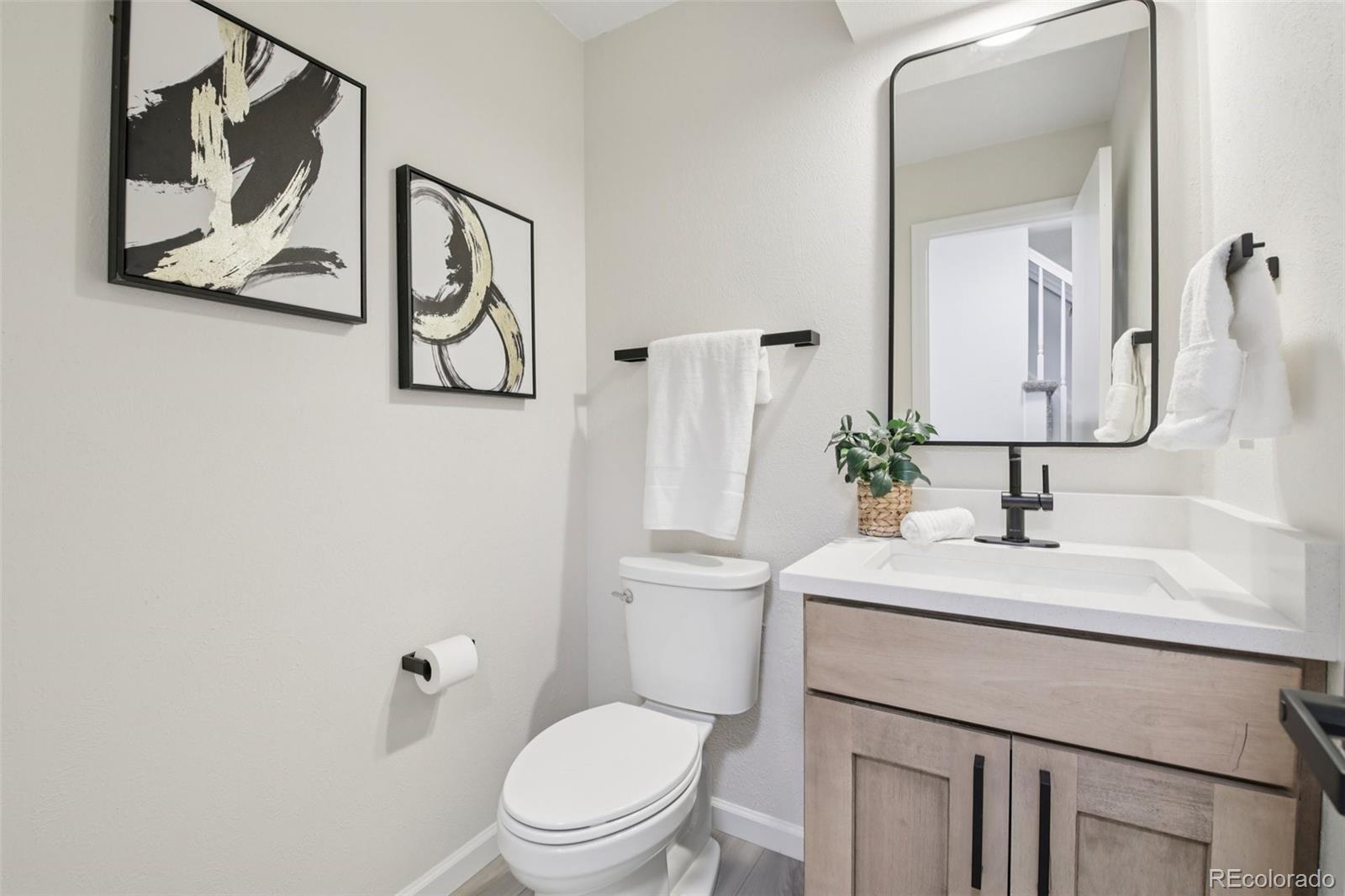 MLS Image #11 for 7901 s corona way,littleton, Colorado