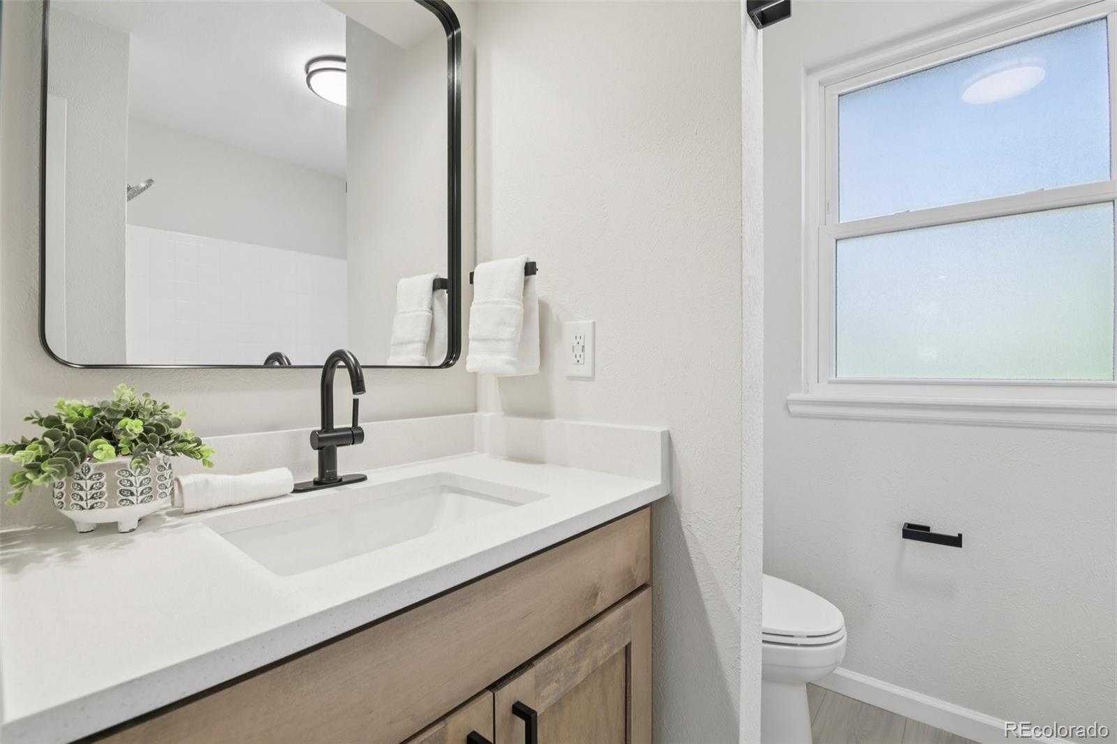 MLS Image #13 for 7901 s corona way,littleton, Colorado