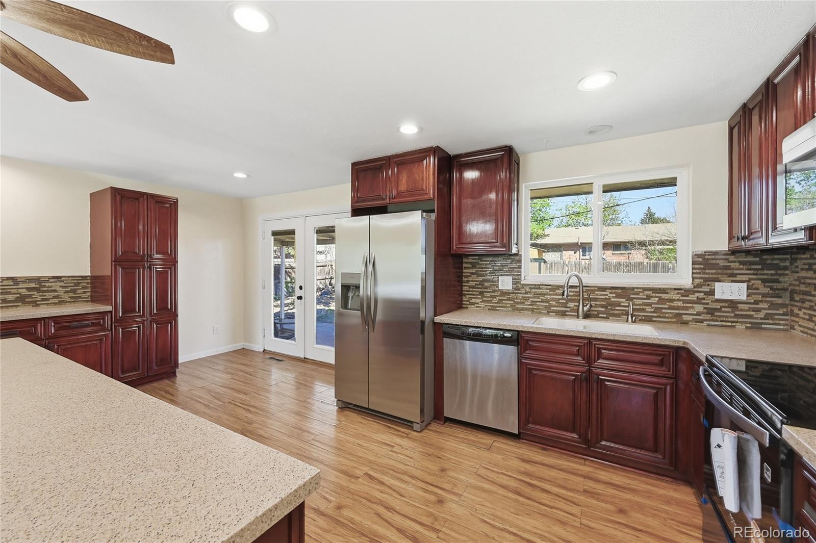 MLS Image #6 for 994 s victor way,aurora, Colorado