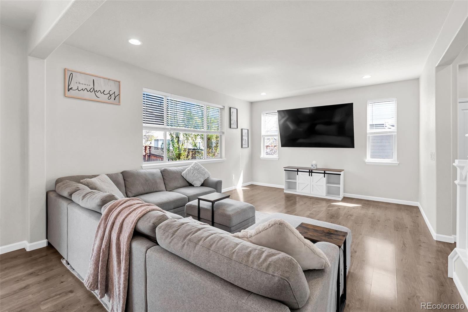 MLS Image #4 for 12284  joplin street,commerce city, Colorado