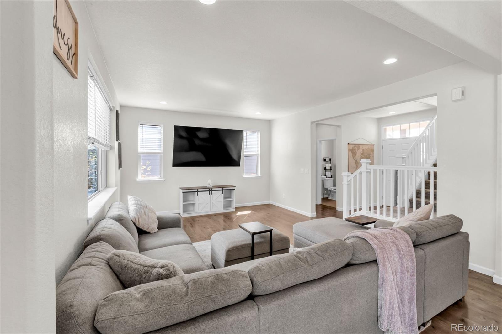 MLS Image #5 for 12284  joplin street,commerce city, Colorado