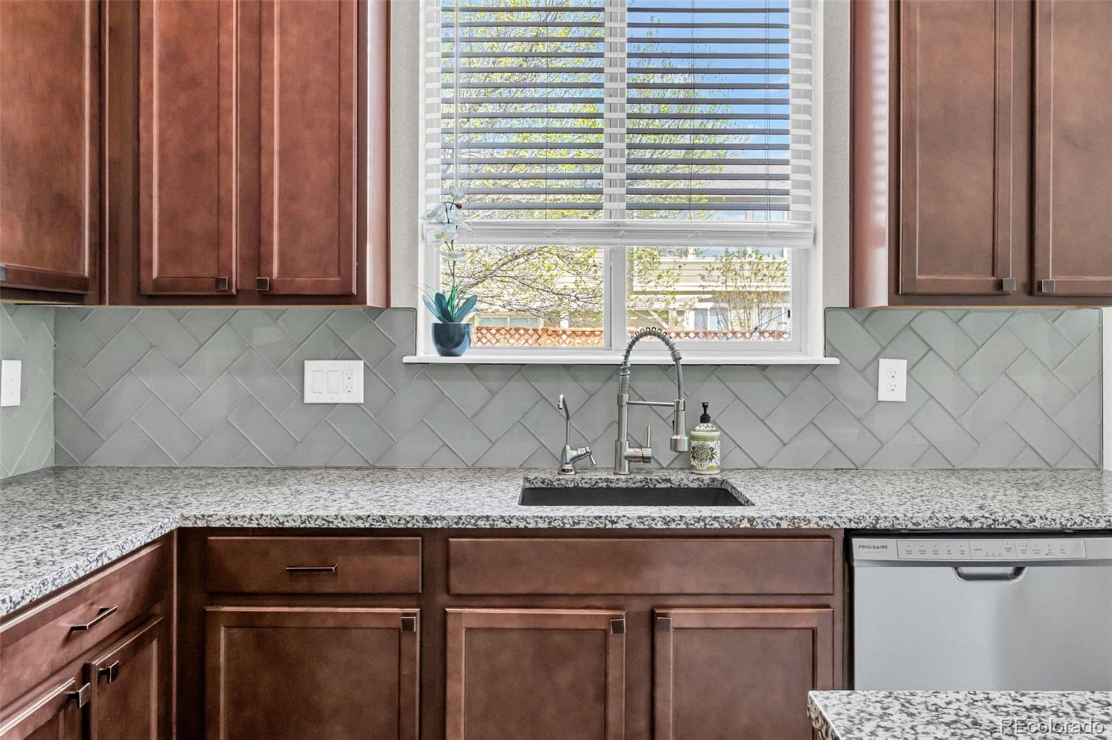 MLS Image #9 for 12284  joplin street,commerce city, Colorado