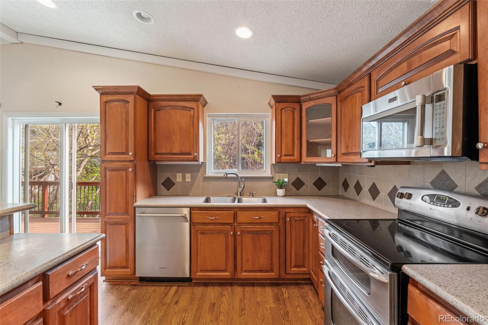 MLS Image #15 for 15  stover lane,manitou springs, Colorado