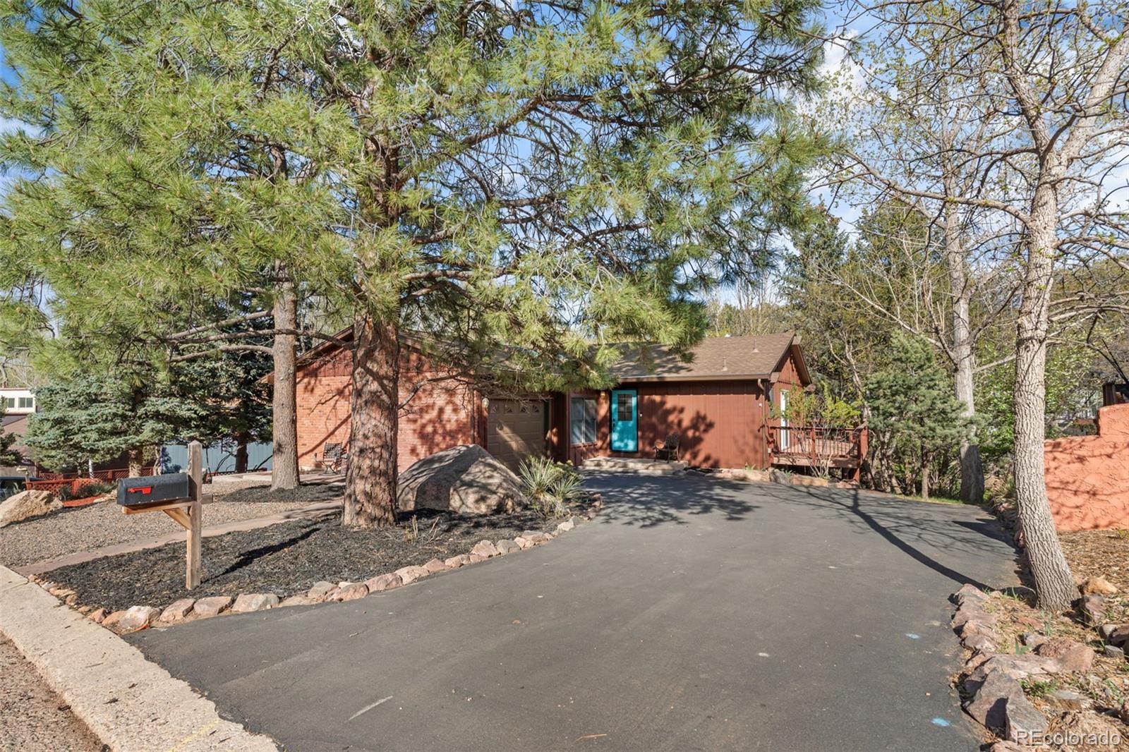MLS Image #2 for 15  stover lane,manitou springs, Colorado