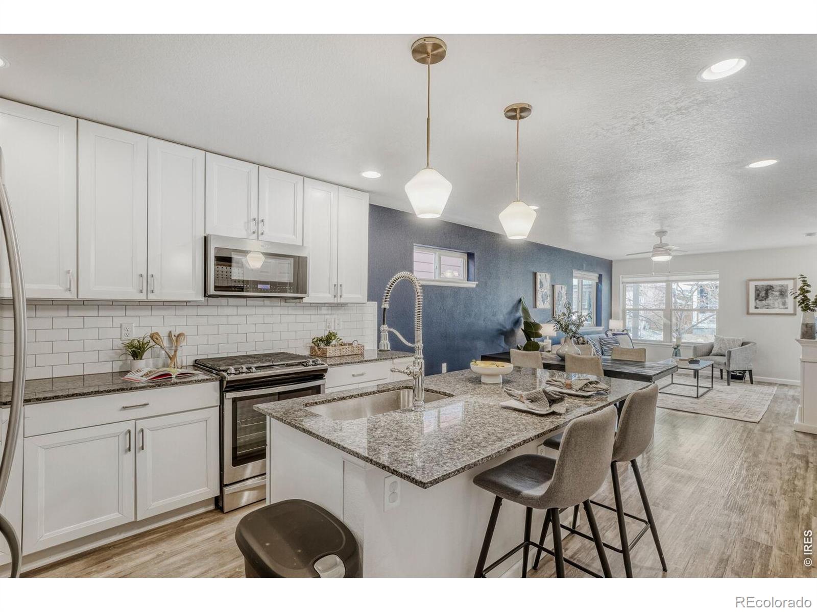 MLS Image #11 for 5869  boston street,denver, Colorado