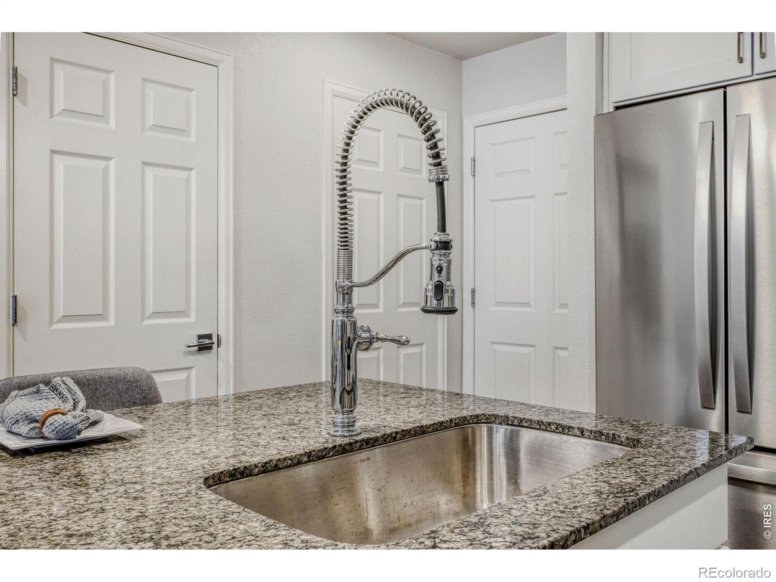 MLS Image #12 for 5869  boston street,denver, Colorado