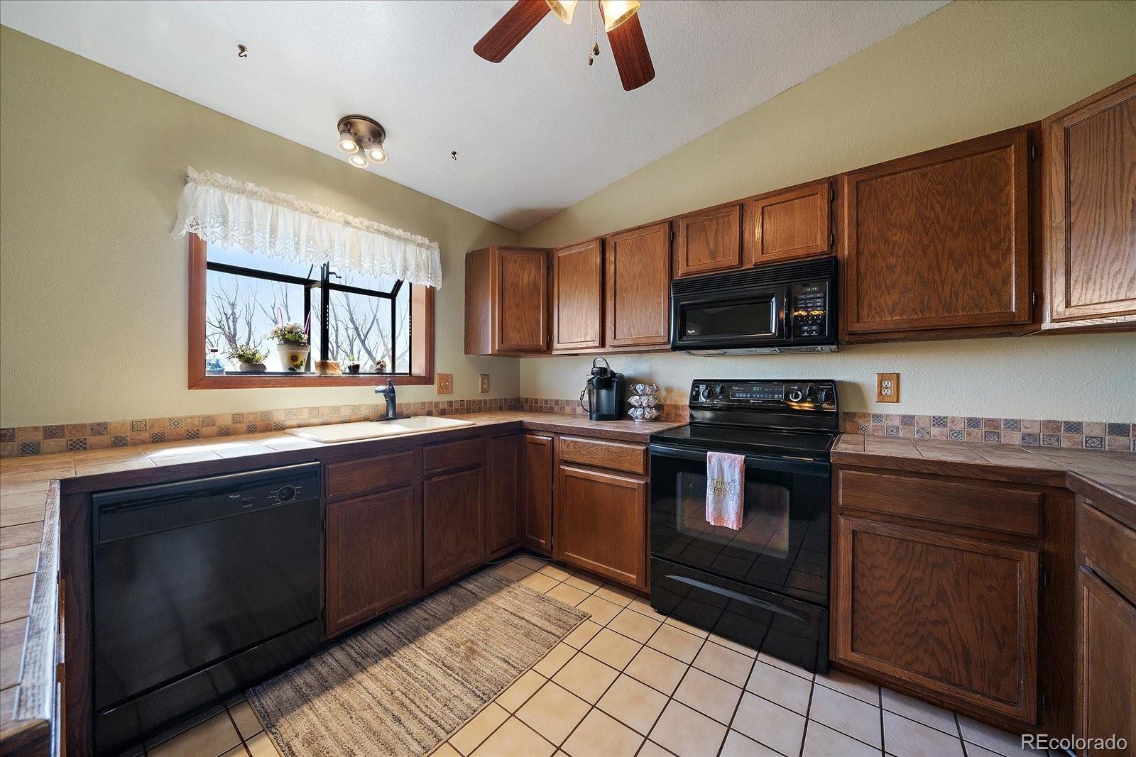 MLS Image #17 for 3409  longs peak circle,parker, Colorado