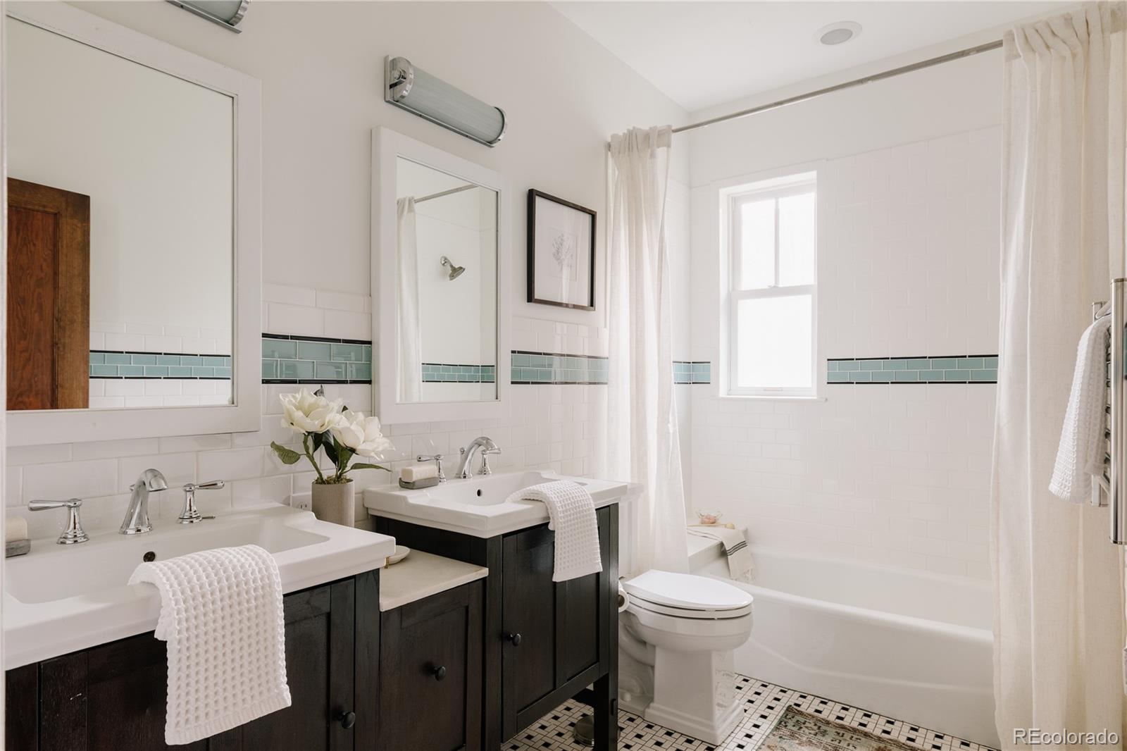 MLS Image #14 for 721  elizabeth street,denver, Colorado