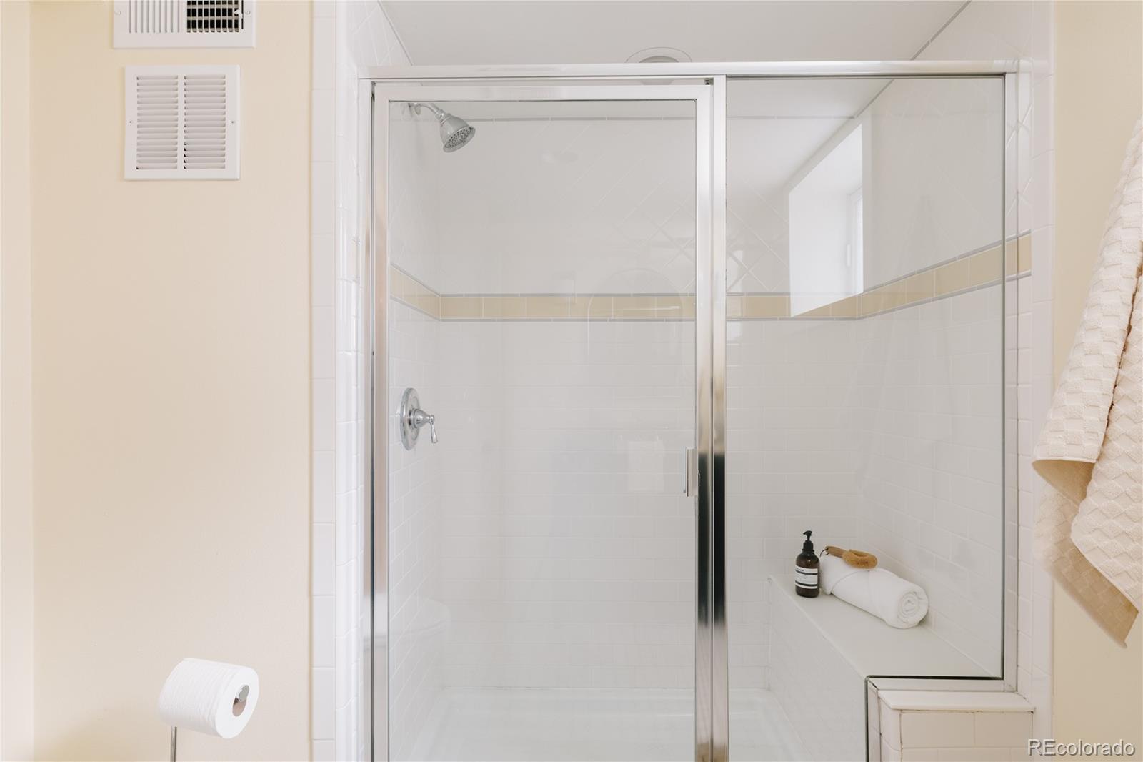 MLS Image #23 for 721  elizabeth street,denver, Colorado