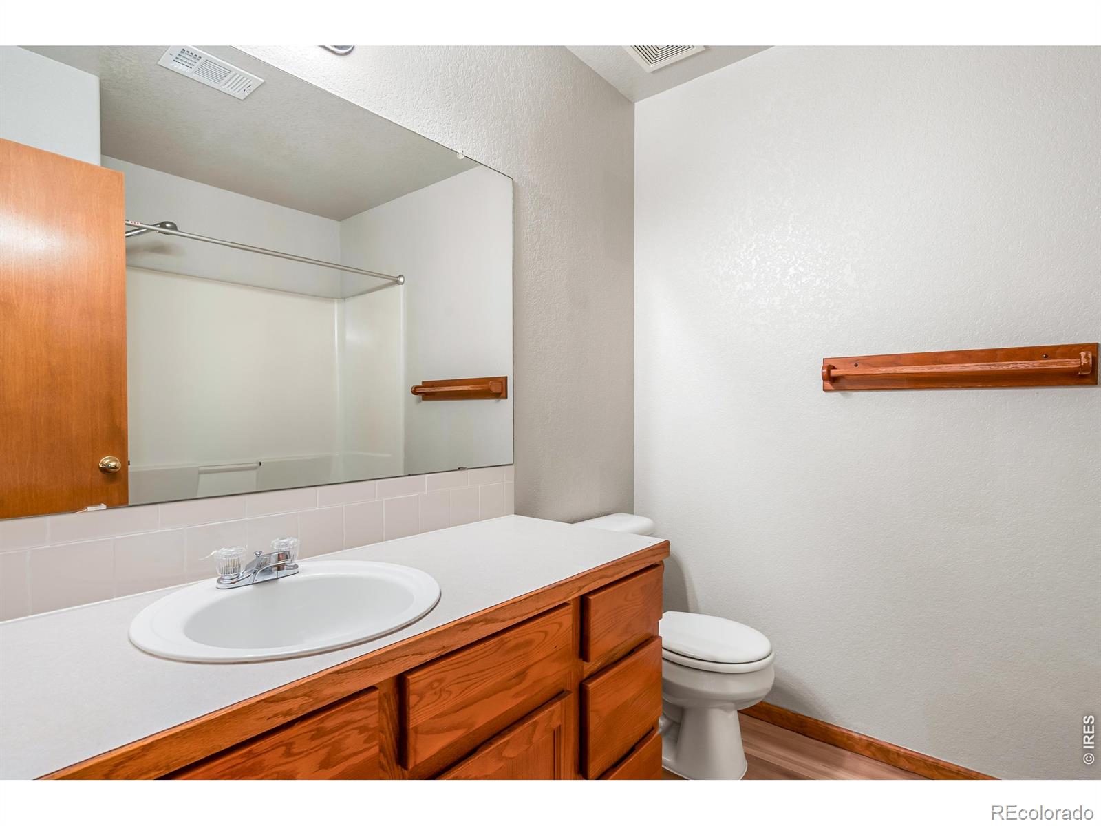 MLS Image #15 for 1018  winona circle,loveland, Colorado