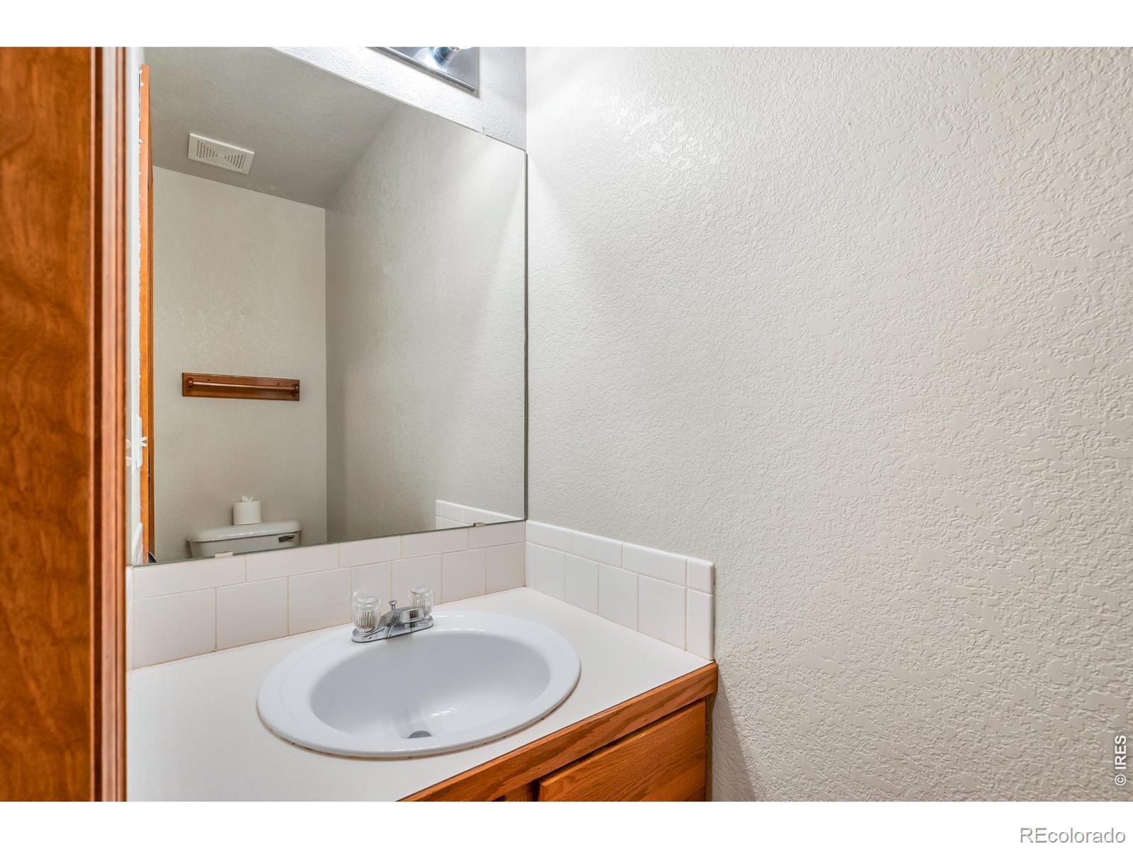 MLS Image #8 for 1018  winona circle,loveland, Colorado