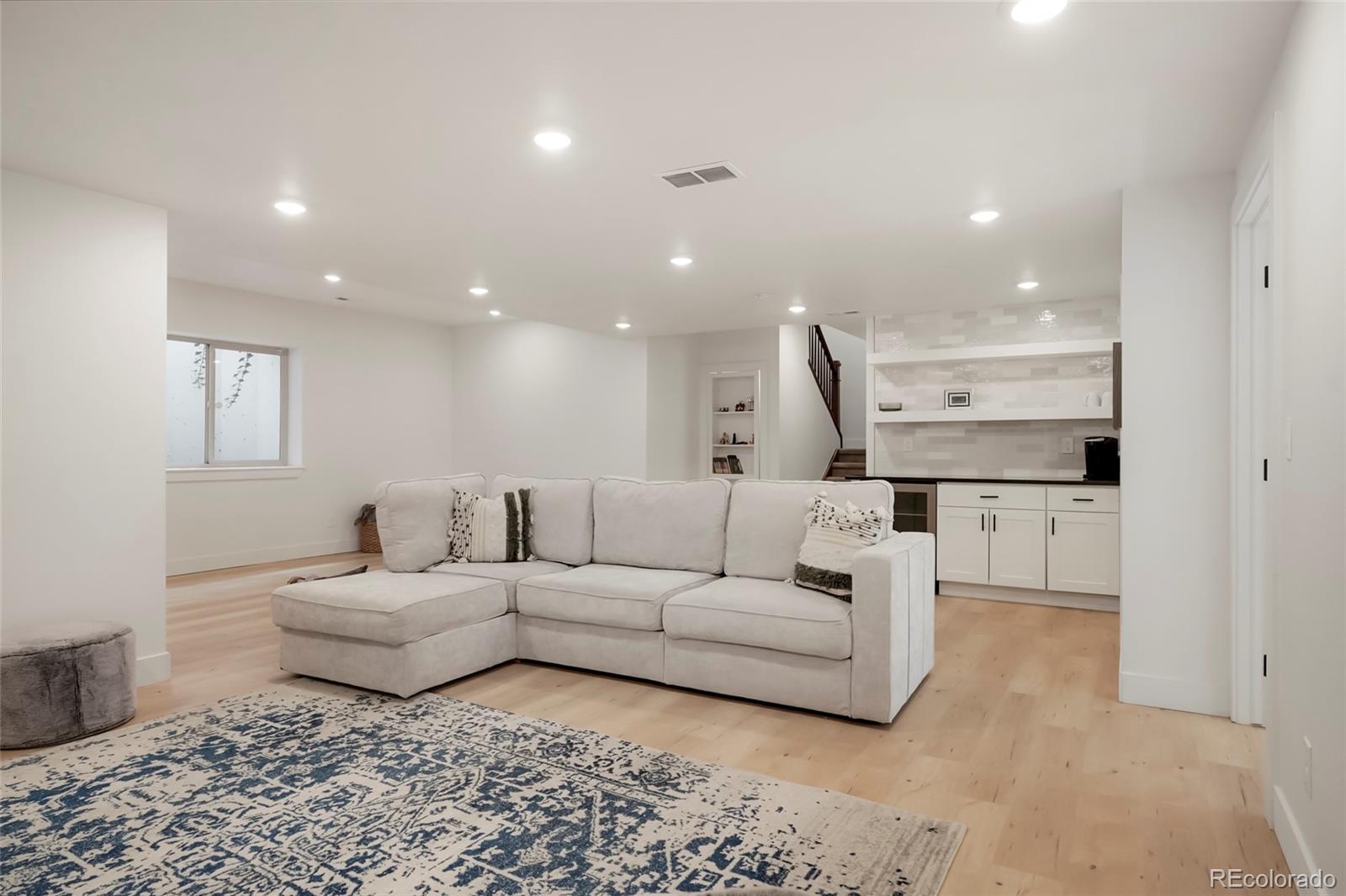MLS Image #28 for 1679 s downing street,denver, Colorado