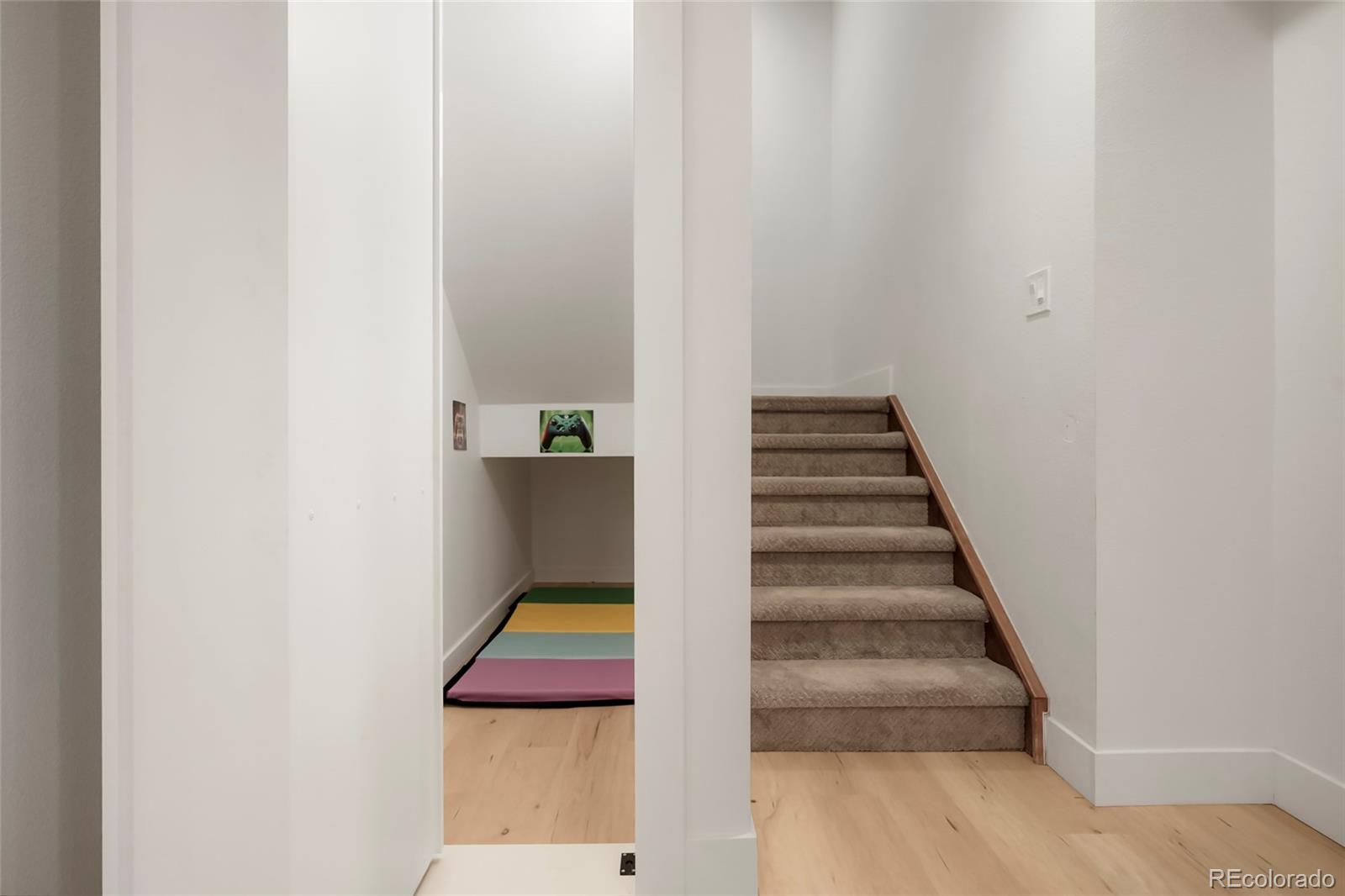 MLS Image #35 for 1679 s downing street,denver, Colorado