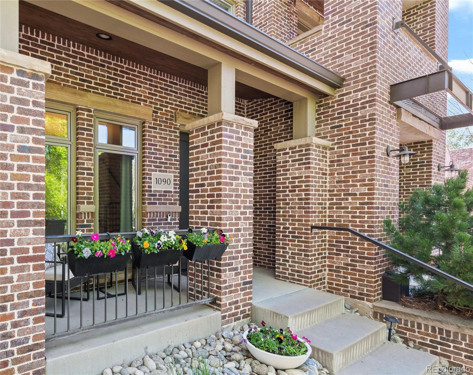 MLS Image #1 for 1090 s race street,denver, Colorado
