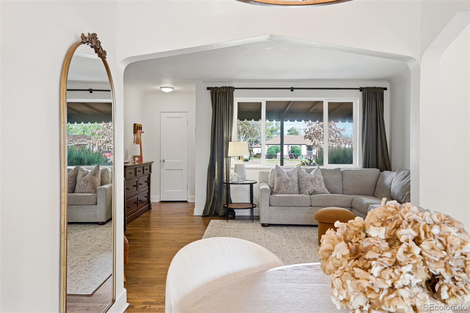 MLS Image #8 for 2815  oneida street,denver, Colorado