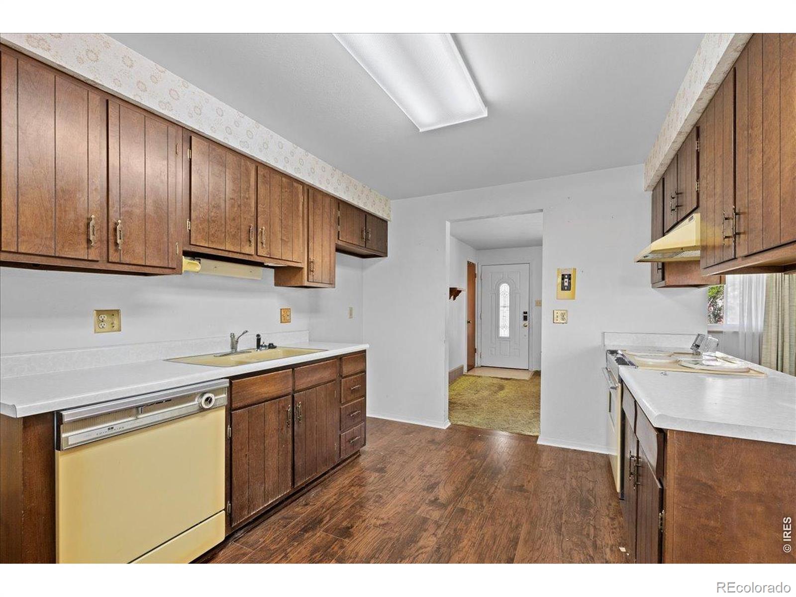 MLS Image #7 for 1070 s garland way,lakewood, Colorado