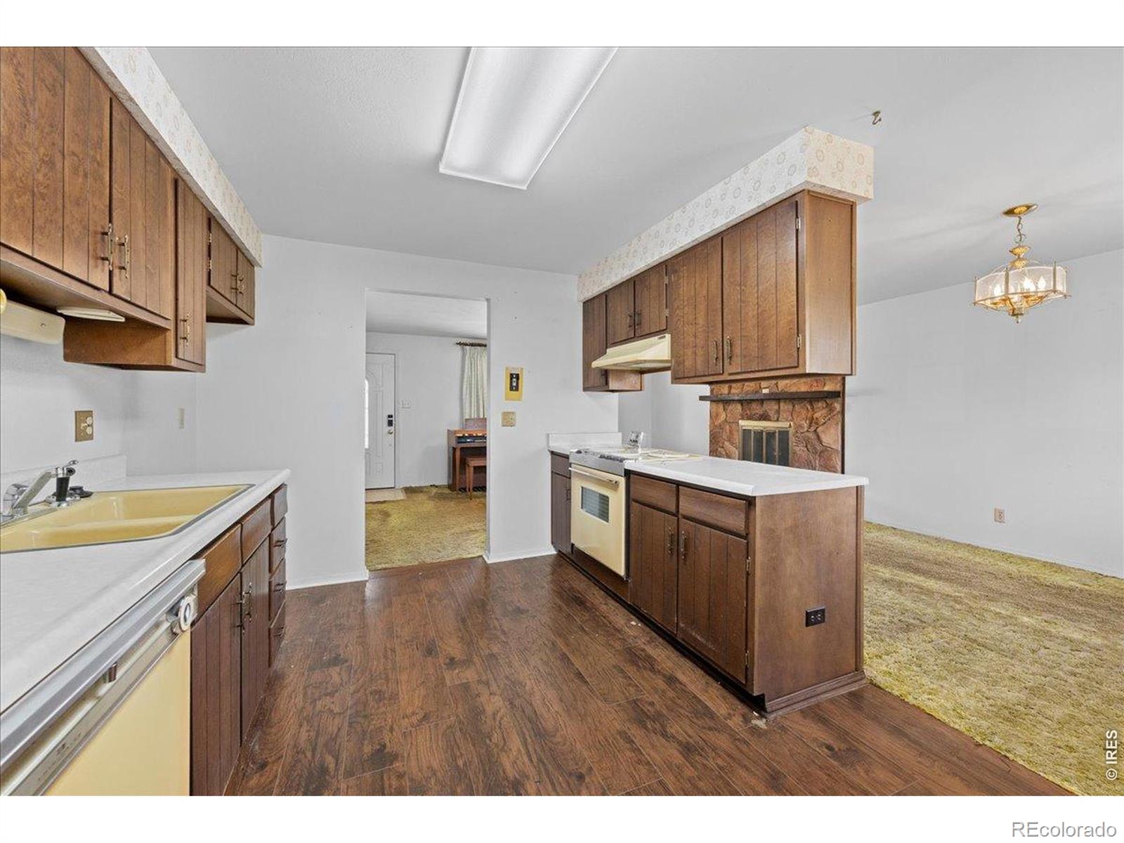 MLS Image #8 for 1070 s garland way,lakewood, Colorado