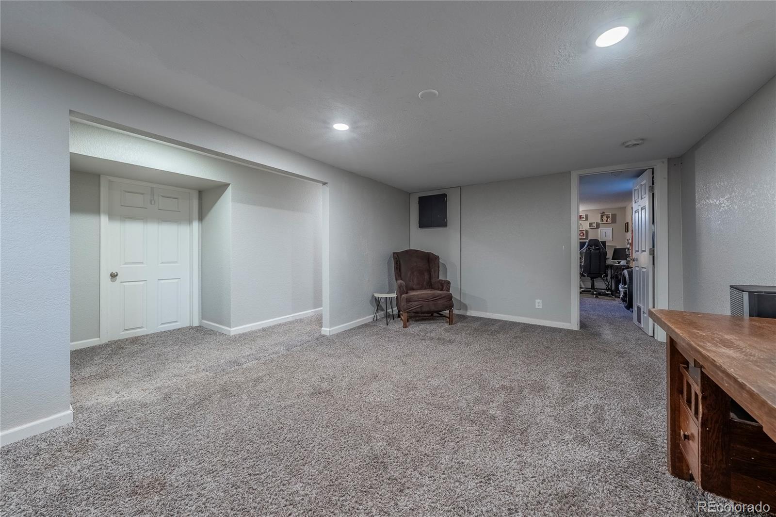 MLS Image #16 for 6657 s lee court,centennial, Colorado