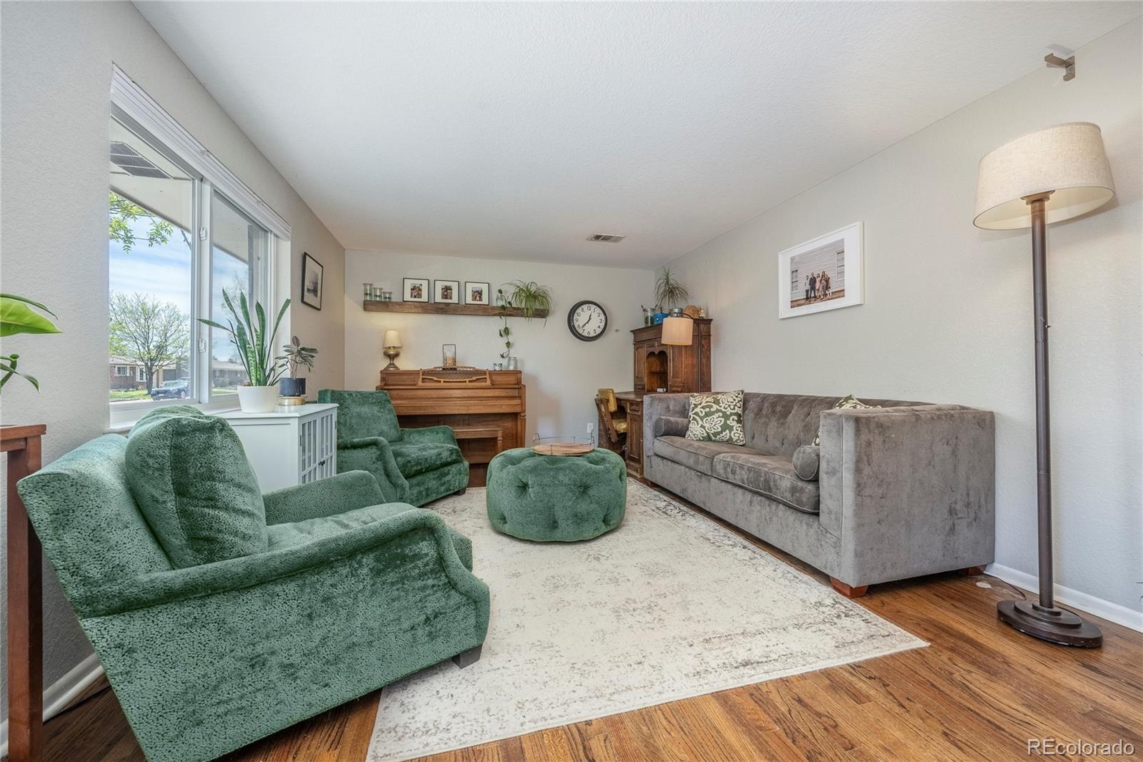 MLS Image #5 for 6657 s lee court,centennial, Colorado