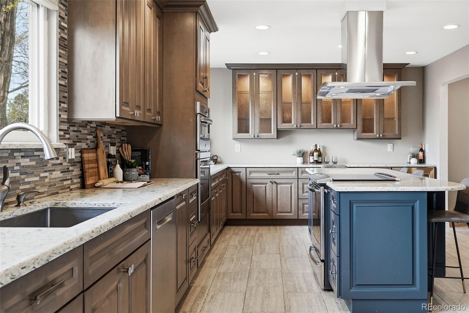 MLS Image #3 for 142  plum creek place,highlands ranch, Colorado