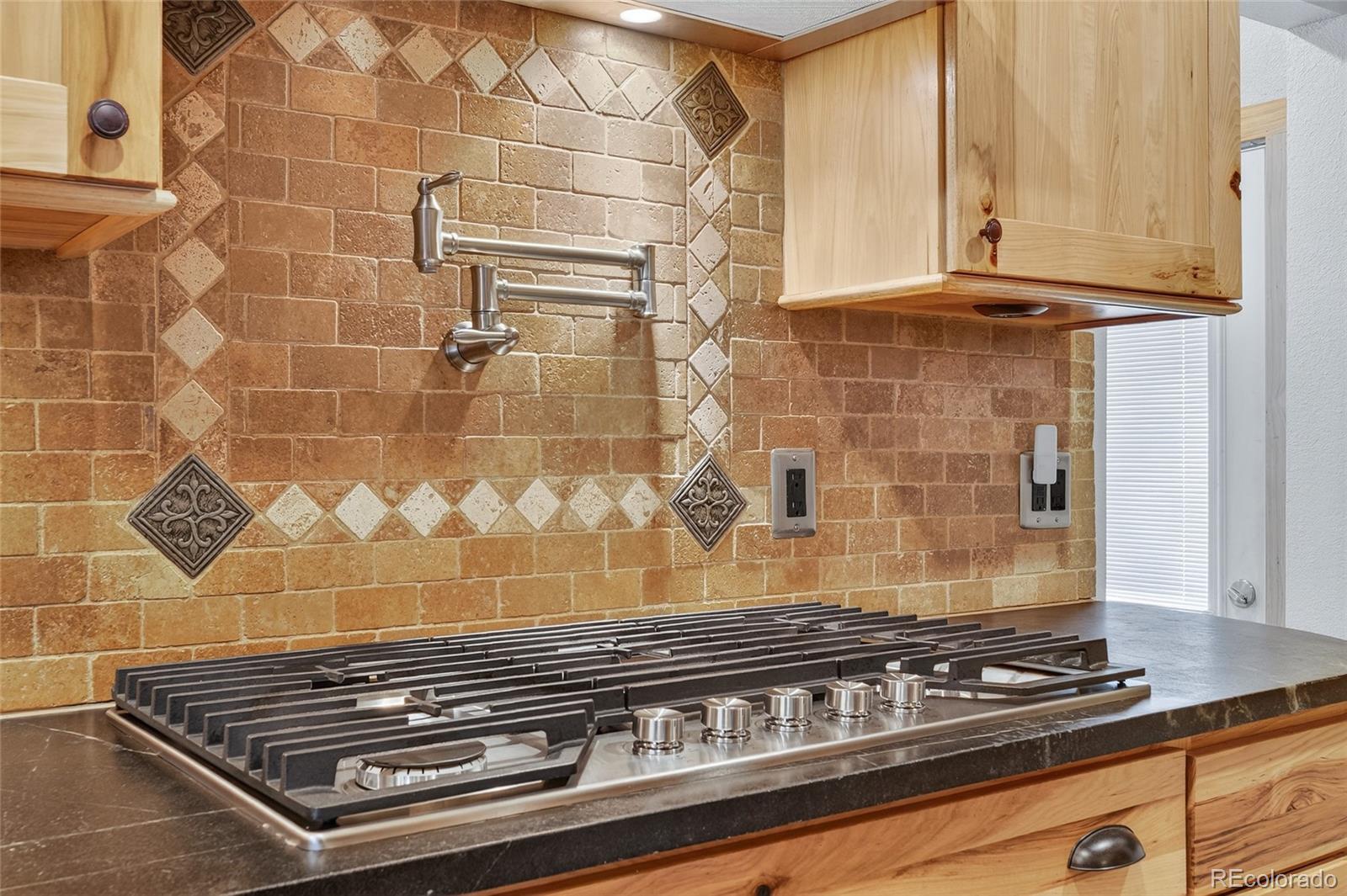 MLS Image #12 for 6685  upham street,arvada, Colorado