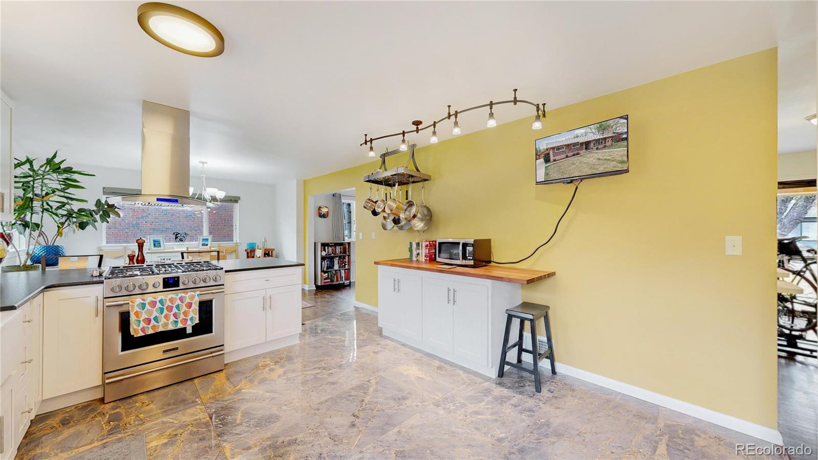 MLS Image #11 for 2430  lee street,lakewood, Colorado