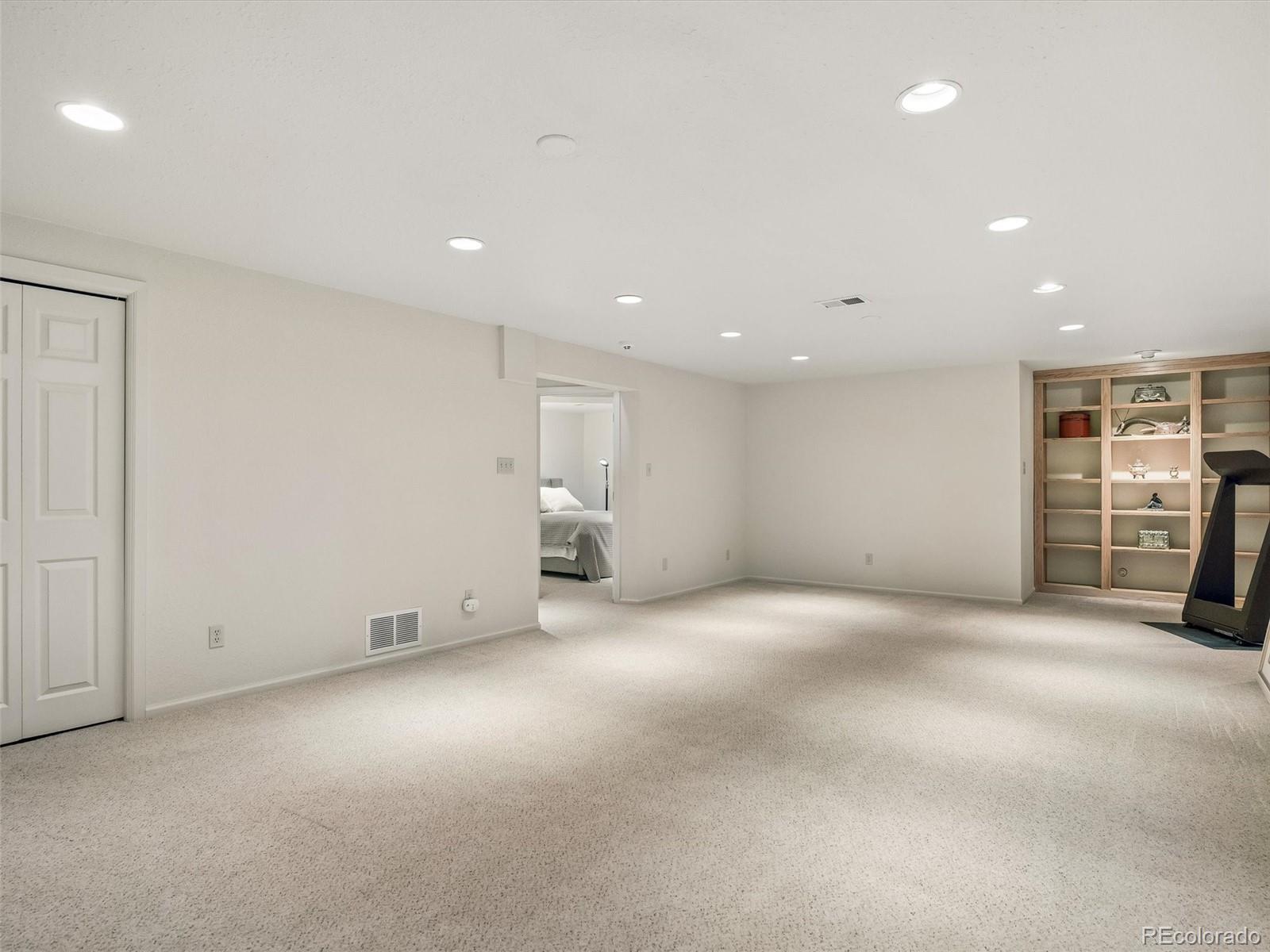 MLS Image #28 for 5285 s cody street,littleton, Colorado