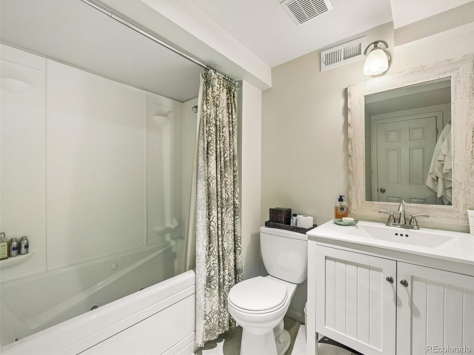 MLS Image #33 for 5285 s cody street,littleton, Colorado