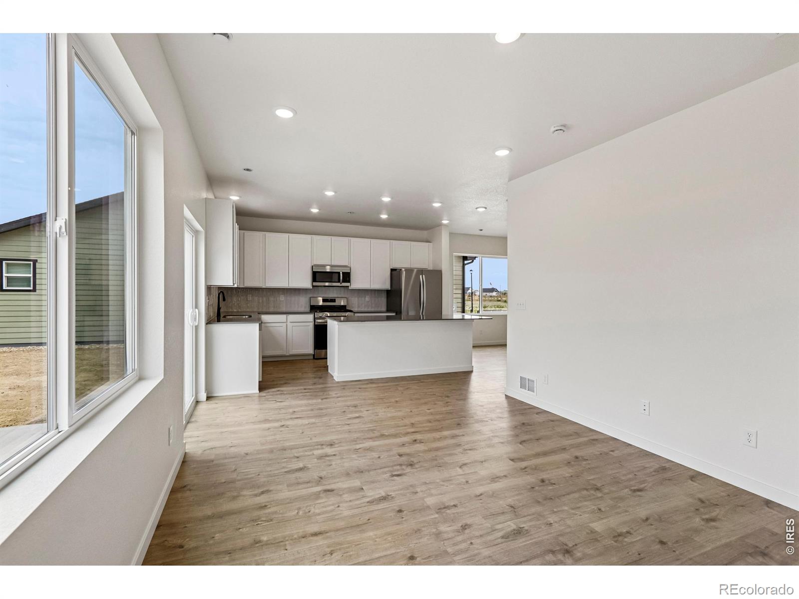 MLS Image #10 for 1871  triticale way,johnstown, Colorado