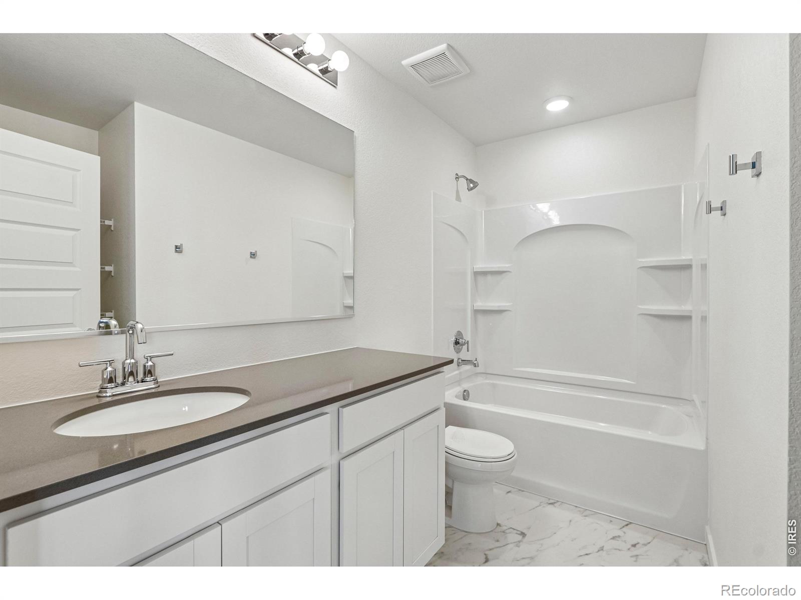 MLS Image #23 for 1871  triticale way,johnstown, Colorado