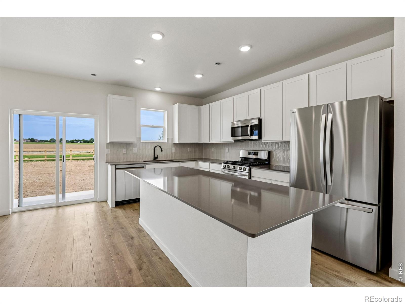 MLS Image #4 for 1871  triticale way,johnstown, Colorado