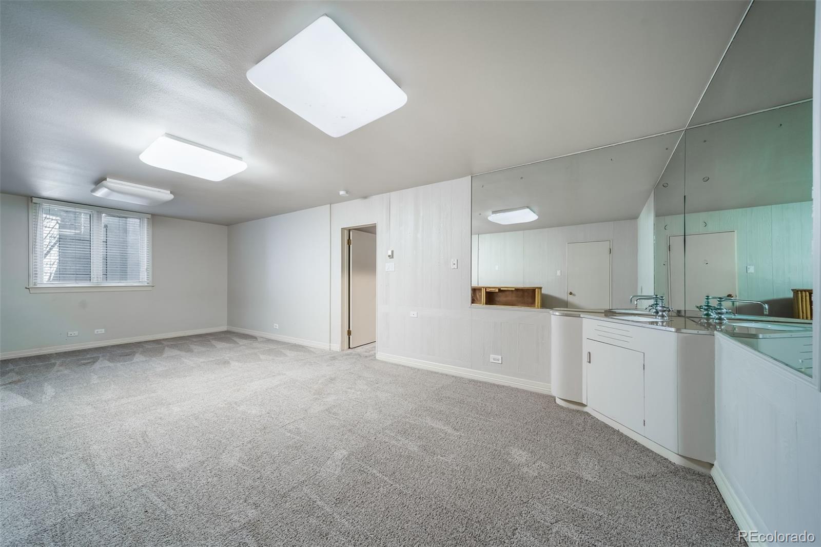 MLS Image #44 for 50 s clermont street,denver, Colorado