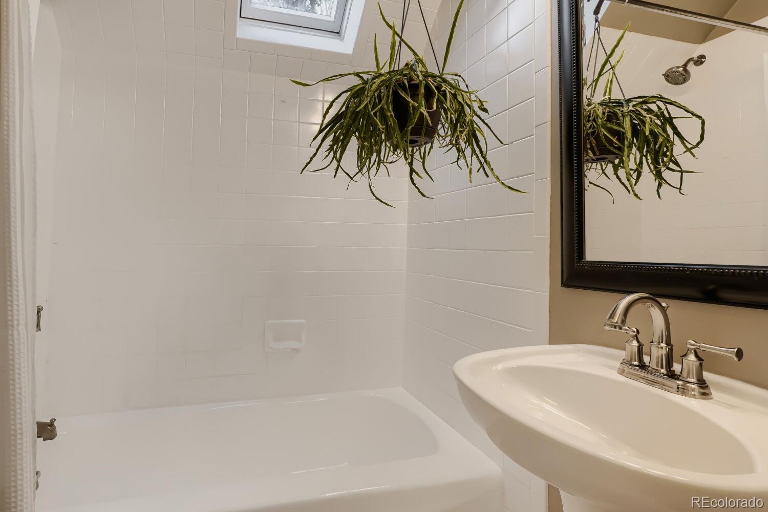 MLS Image #16 for 316 s high street,denver, Colorado