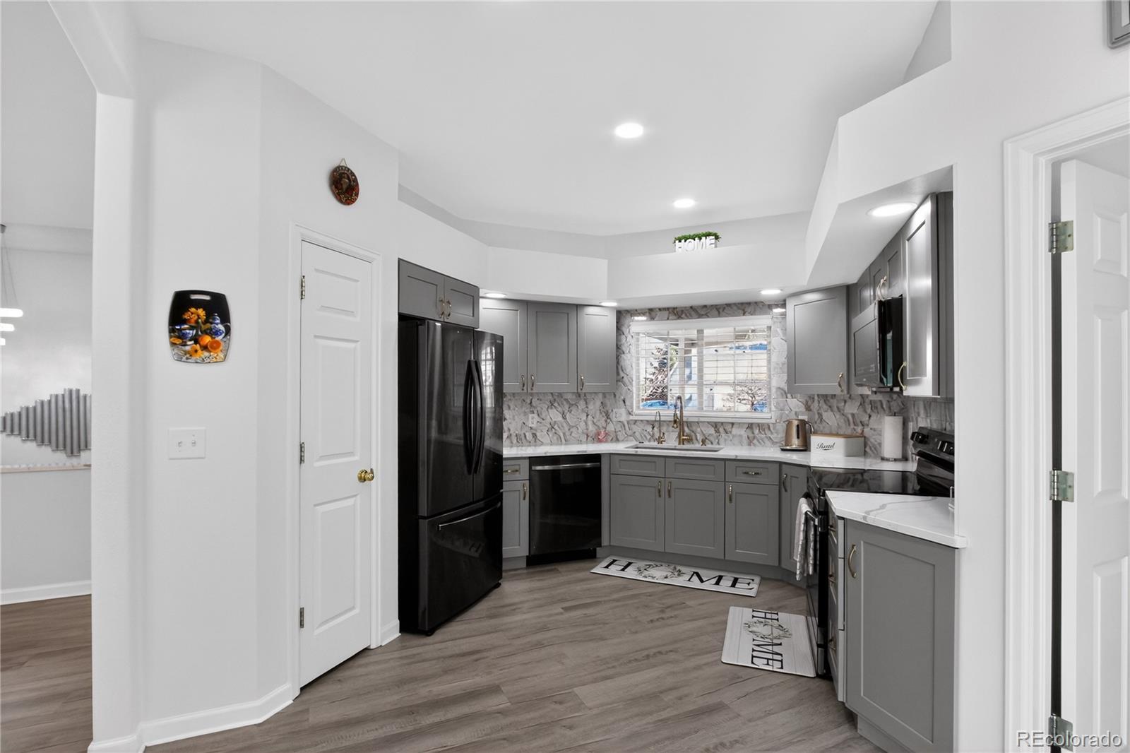 MLS Image #7 for 2217 s kenton way,aurora, Colorado