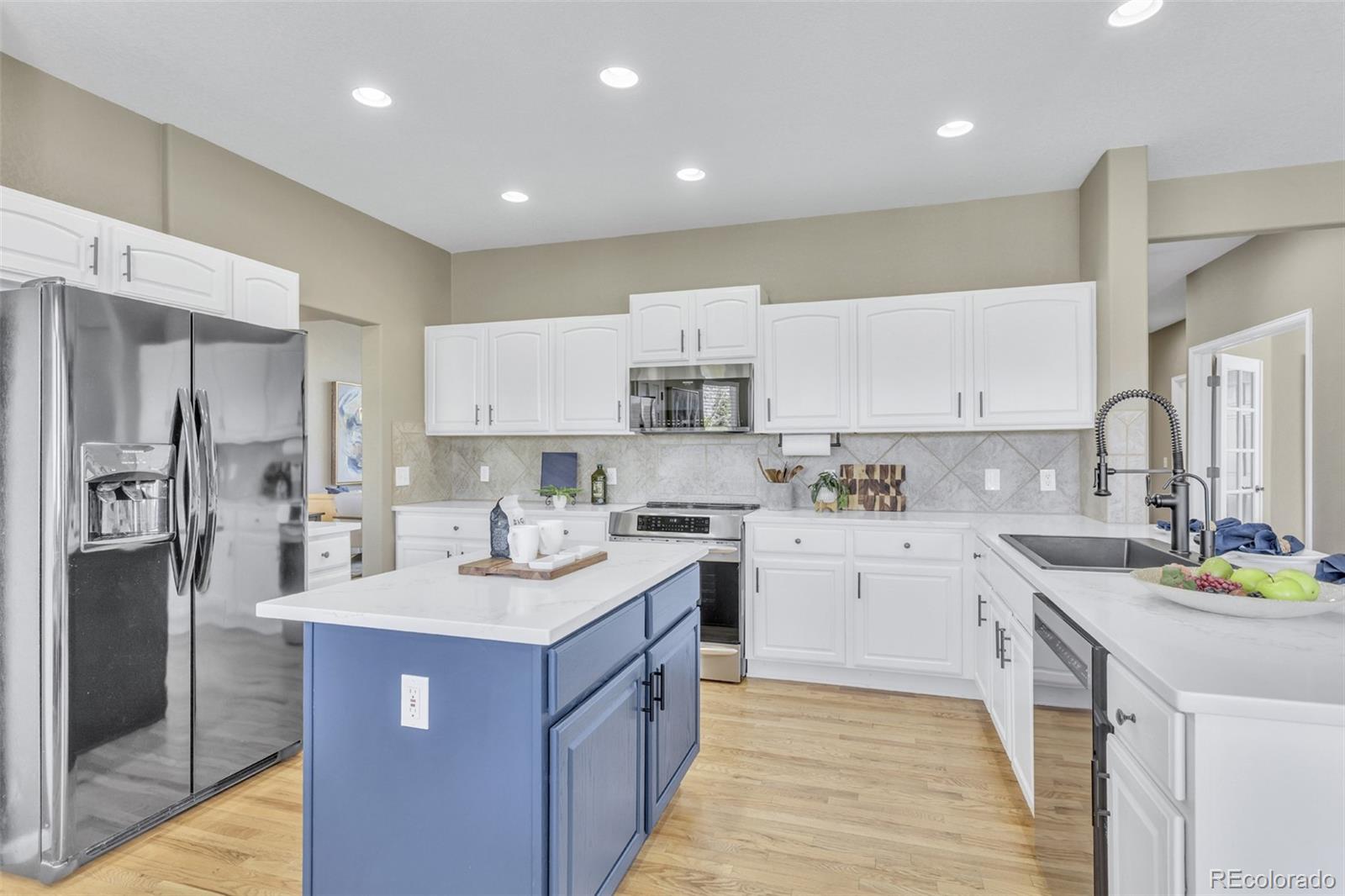 MLS Image #10 for 5645 s shawnee street,aurora, Colorado