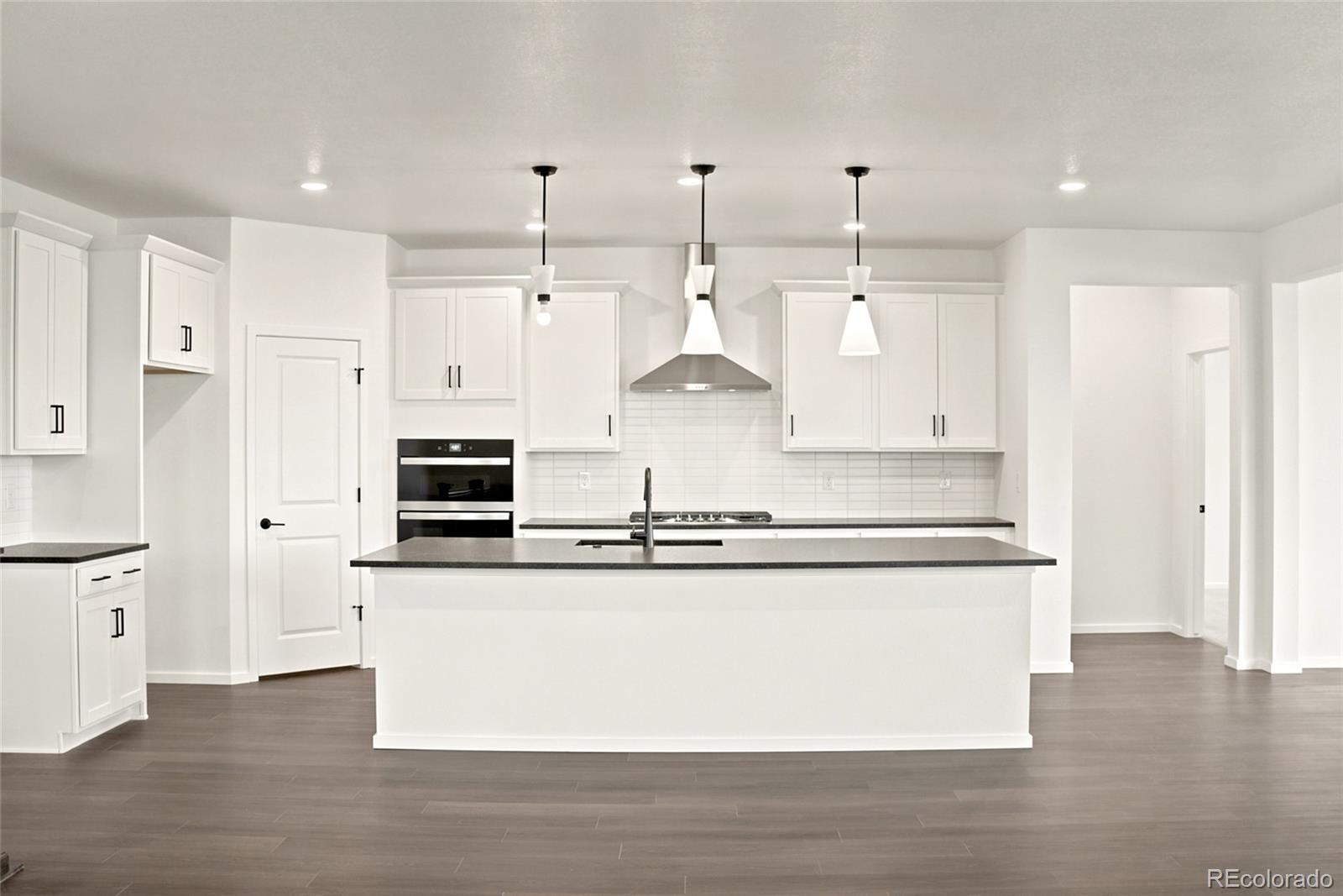 MLS Image #6 for 713  pershing point,elizabeth, Colorado