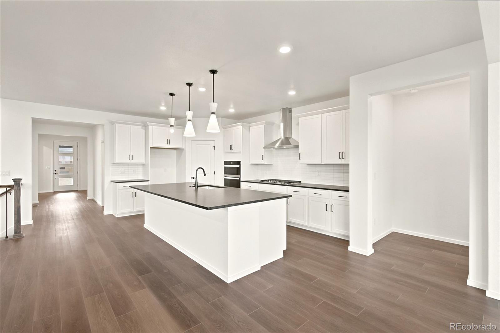 MLS Image #7 for 713  pershing point,elizabeth, Colorado